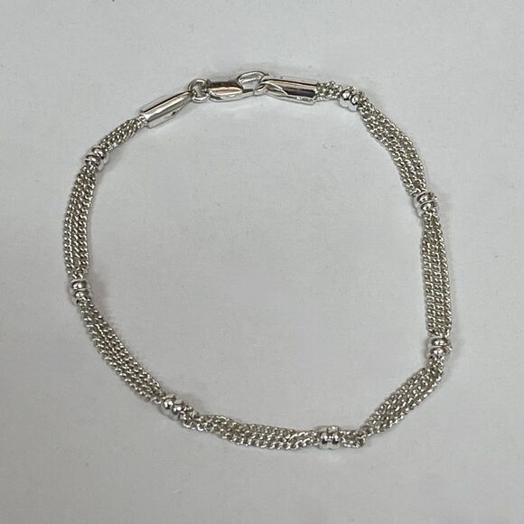 Silver-tone Silver Chain Women's Fashion Bracelet - Picture 1 of 1